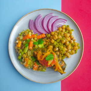 Academia - CHARUTINHO DE COUVE COM COUSCOUS MARROQUINO